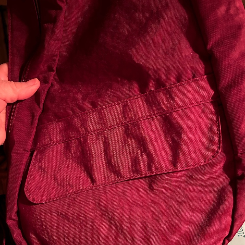 Ameribag Sm. Healthy Backpack Distressed Nylon in Burgundy